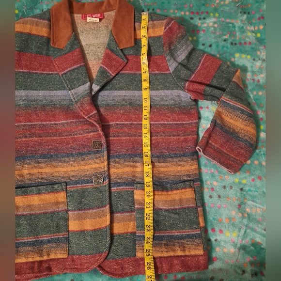 Vintage Ivy Wear striped jacket.  Excellent condition.  Made in USA - Picture 4 of 6